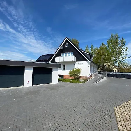 Haus 1