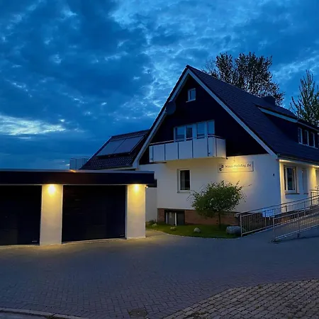 Haus-holiday-wohnung-1 *