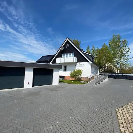 Haus-holiday-wohnung-1 *